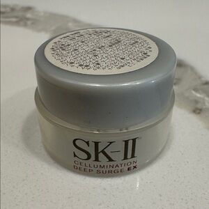 🌸5/$25🌸 SK-II cellumination deep surge ex